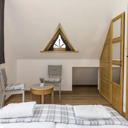 Udanypobyt Gorska Oaza Chalé *